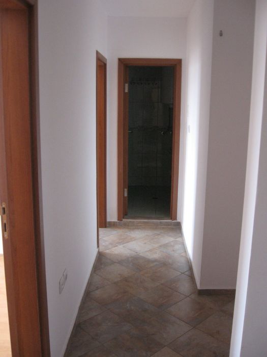 Дава се под наем Тристаен апартамент в Варна, Бриз - 80 кв.м за 500 € - Снимка #4