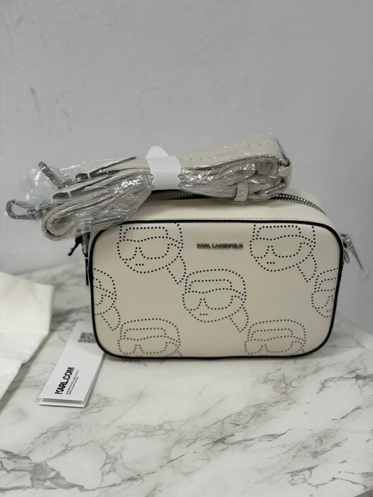Нова Karl Lagerfeld чанта оригинална