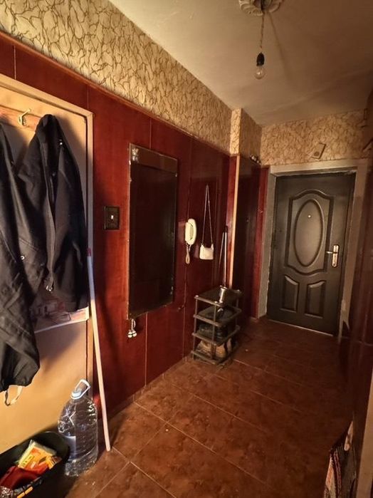 Продава се Двустаен апартамент в Нова Загора - 63 кв.м за 1053 €/кв.м - Снимка #10