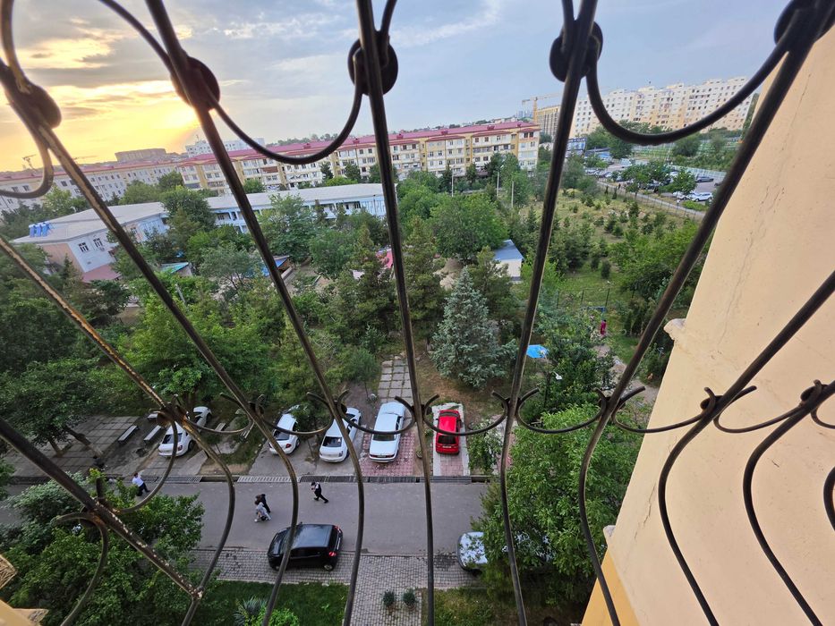 Продам свою квартиру 3/6/9 на Карасу-6 (Карасув), фактически 4 комнаты