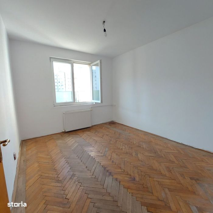 Dristor- Mihai Bravu, intersectia cu Calea Vitan — fotografia 3