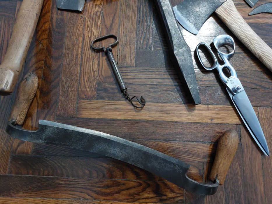 Scule si obiecte vechi decor interior Piese deosebite! Nicovala!