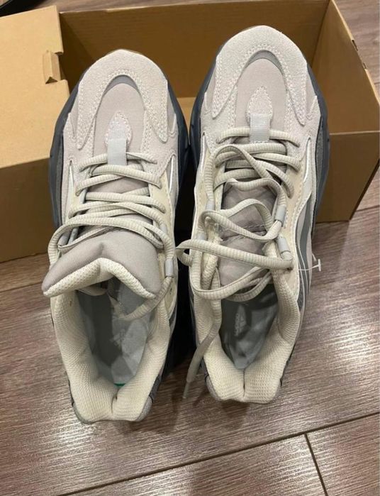 Кроссовки adidas, 38 размер