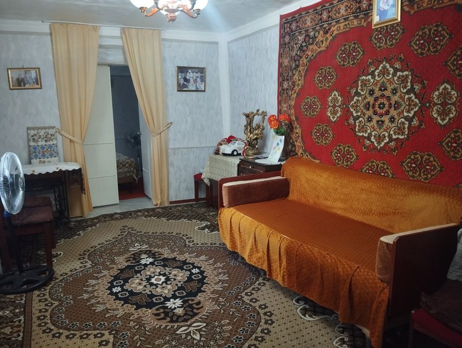 Продам дом,участок 4,2 сотки