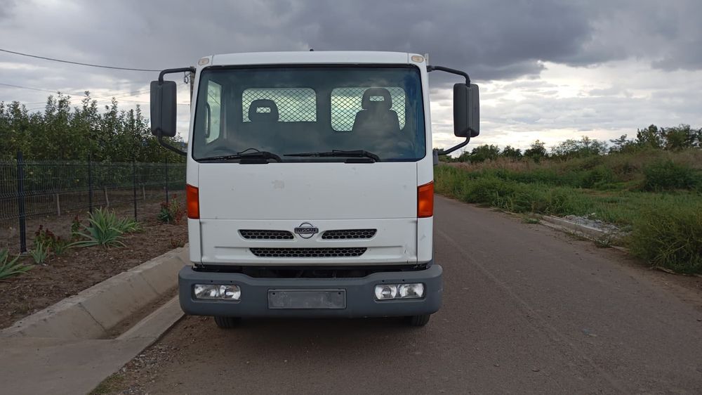 Nissan Atleon 35.12 ITALIA