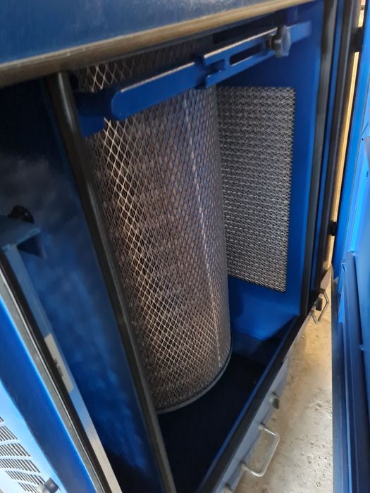 Подвижен Аспиратор за пречистване на въздуха от заваръчни апарати