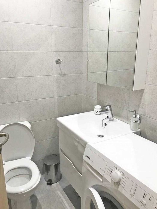 Дава се под наем Тристаен апартамент в Пловдив, Център - 88 кв.м за 450 € - Снимка #13