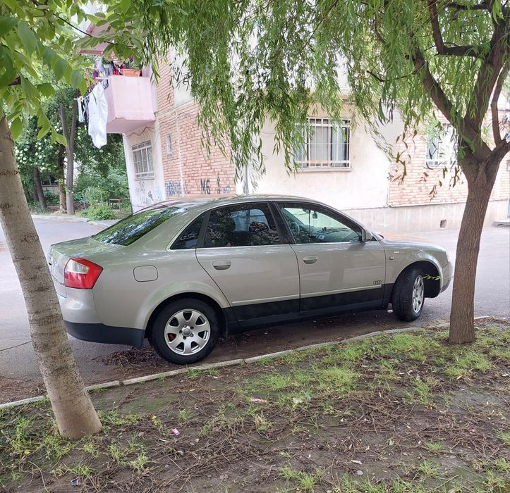 de vanzare audi a4b6