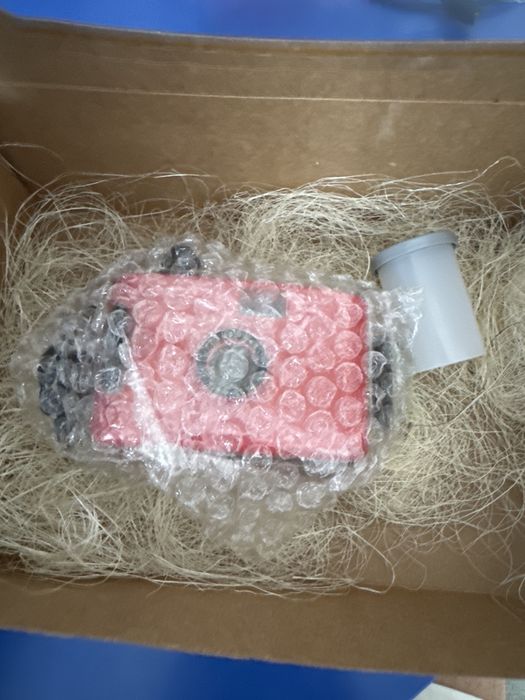 Ultra Compact 35mm Camera (новый,водонепроницаемый)