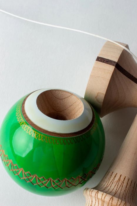 Kendama Sweets Emerald Christian Fraser, ultimul model - STICKY  Clear