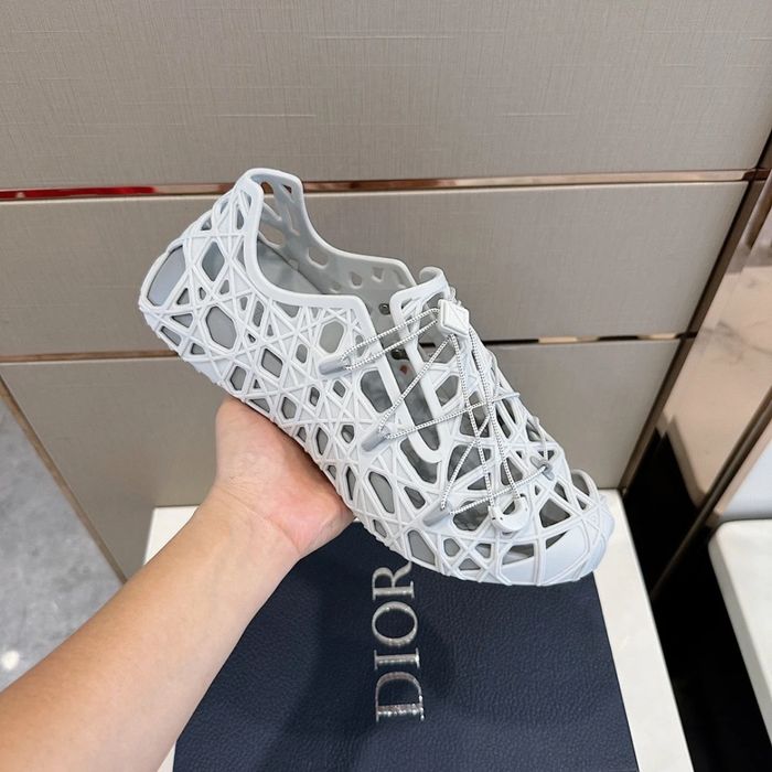 CD B22 White/Gray