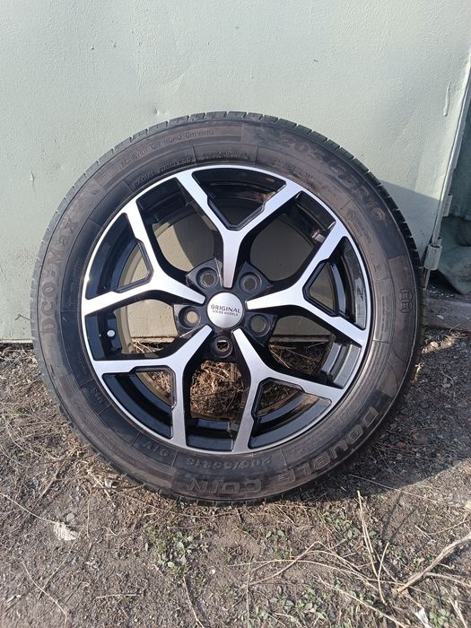 Продам резина с дисками 4 шт. 200000 т