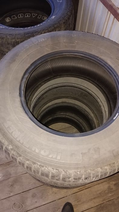 Продам Комплект Шины