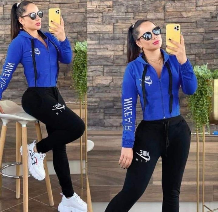 Дамски спортни екипи