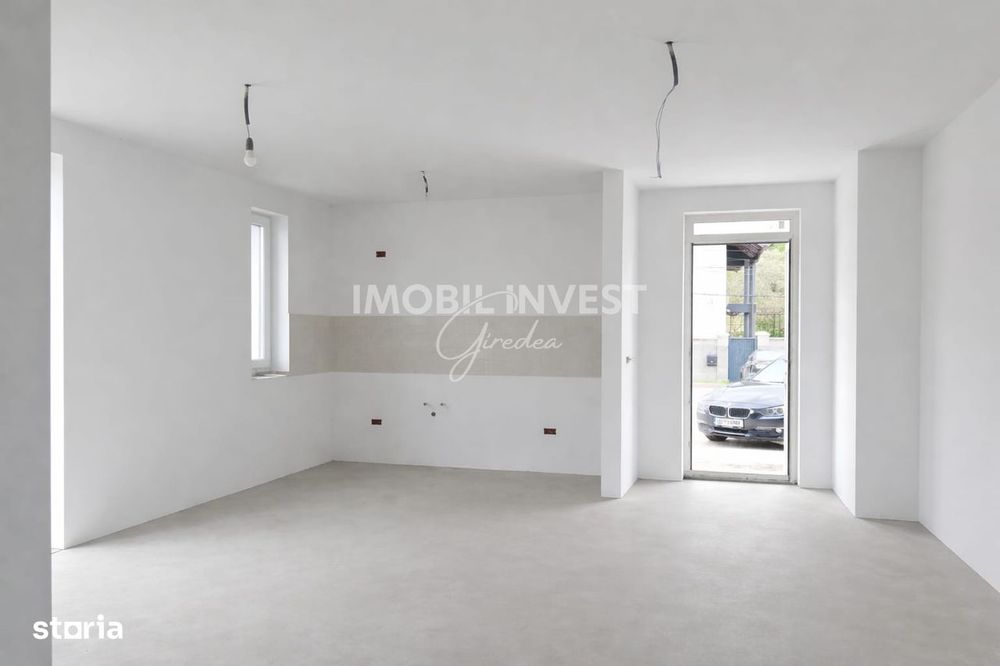 Casa duplex moderna in Centru, 3 camere, 2 bai, D+P, 120 mp teren