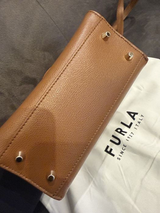 Furla 1927 в кафяво