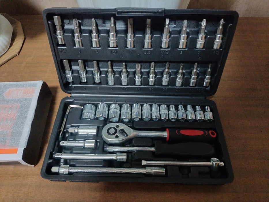 Продам набор торцевых ключей