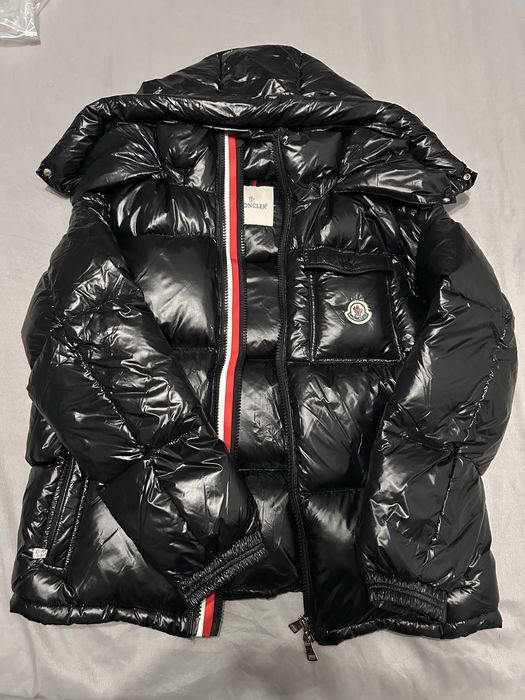 Geaca Moncler Montbeliard