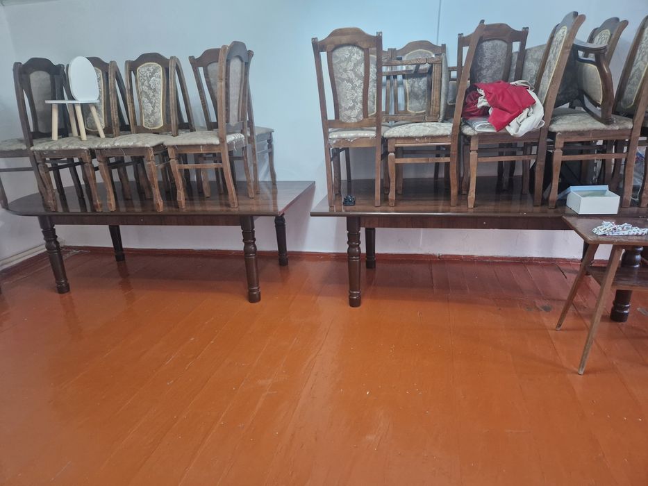 Стол 6м. 20стулясымен сатылады