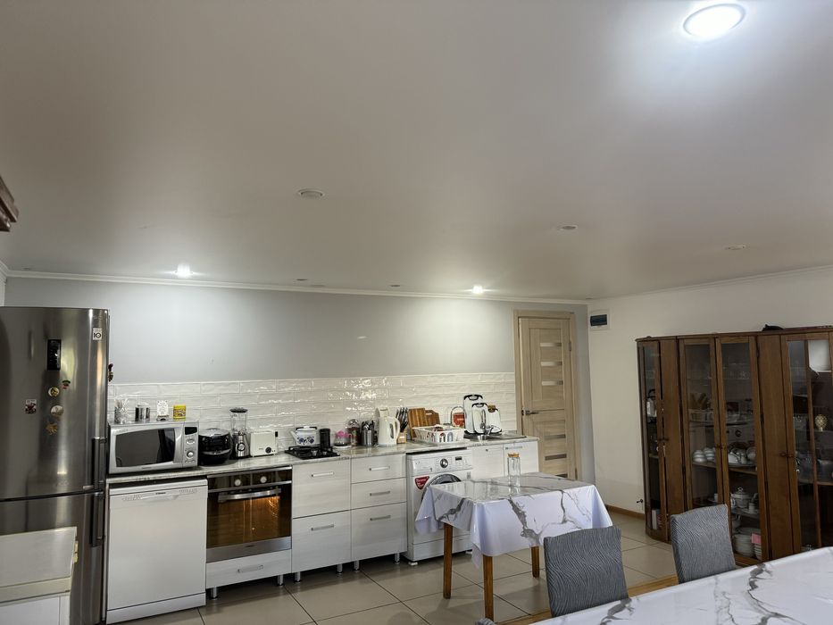 Продам 2-х этажный дом