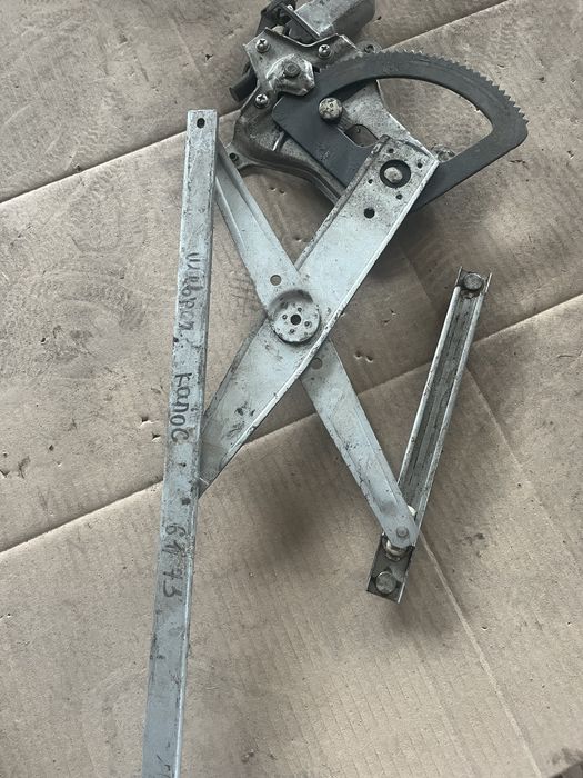 Стеклоподьемник Шевроле Калос.