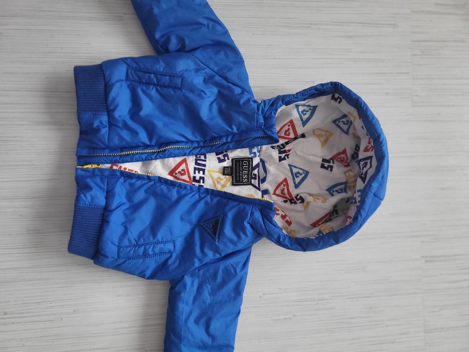 Бебешко Яке Guess ,Гес и космонавт  Disney