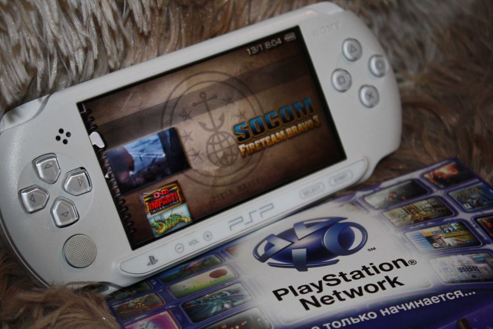 PSP Playstation накачано 100 игр Псп