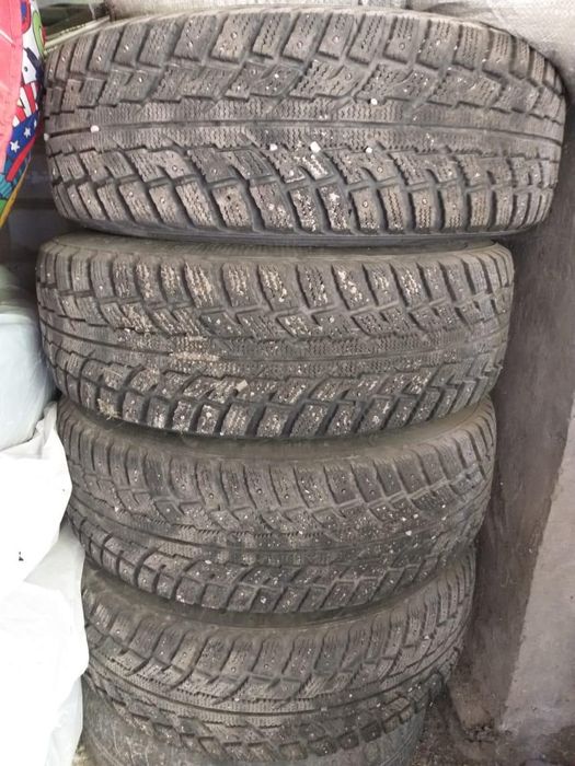 Шины с дисками..