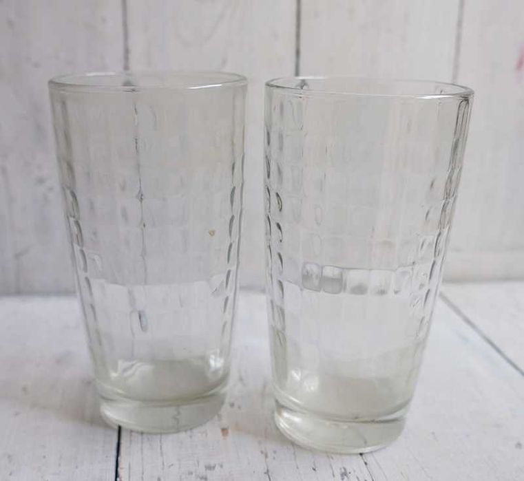 Набор стопок из темного стекла