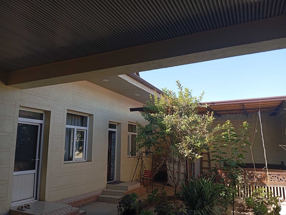 Файзли ва шинам ховли сотилади Келиштириб берилади