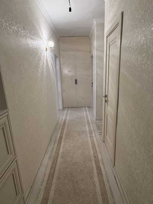 Продается 2 комн квартира