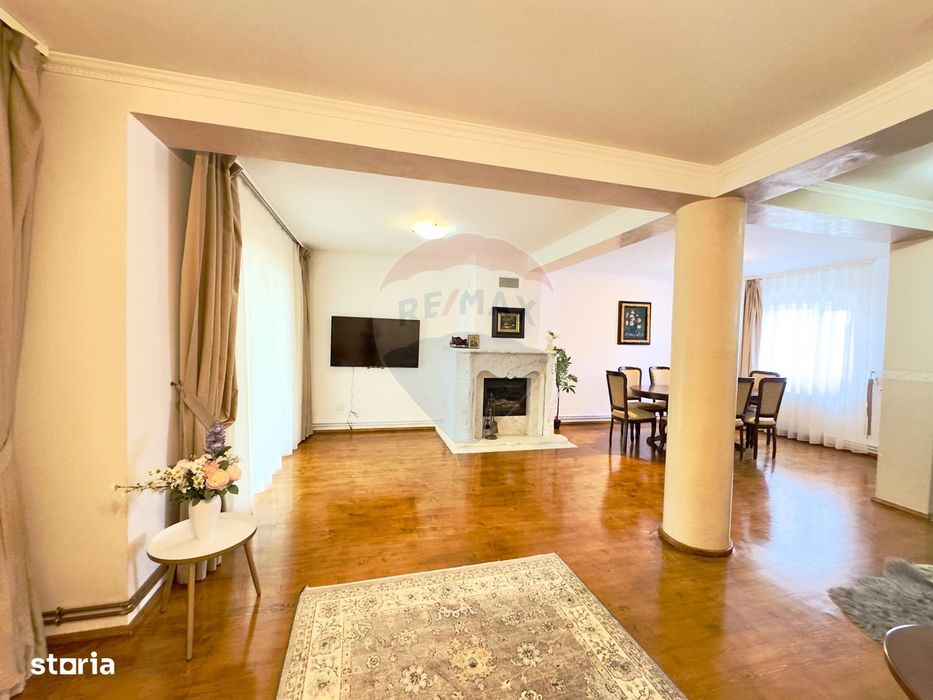 Casă cu 3 camere de închiriat în cartierul Europa