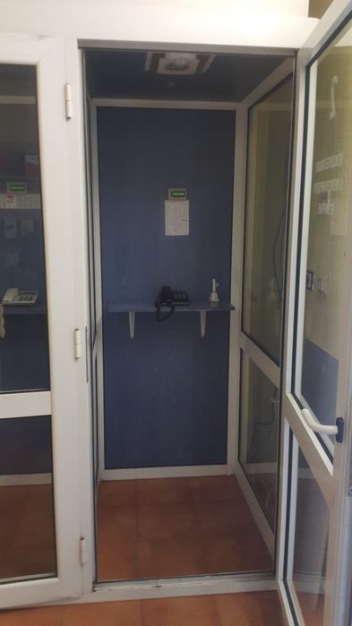 Продавам двойка кабинки/павилион от алуминиев профил