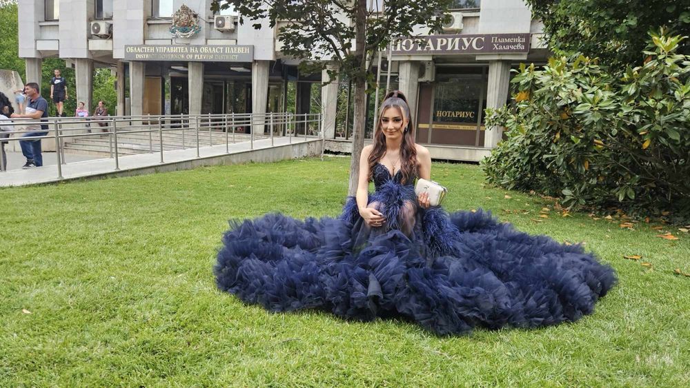 Бална рокля в перфектно състояние