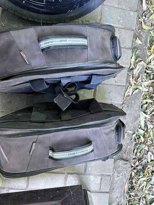 Set sidecase genti laterale textil Givi silver bag