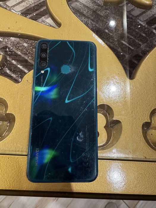 Huawei Y6p в добро състояние 64гб