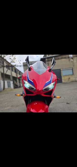 Honda CBR650R - 2024