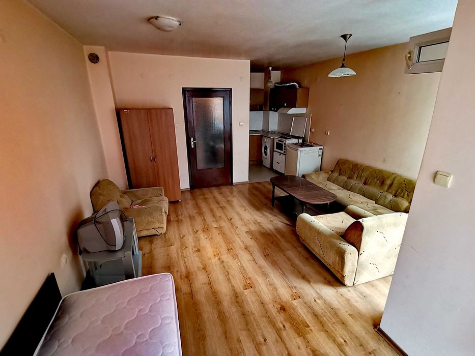 Дава се под наем Едностаен апартамент в Бургас, Възраждане - 38 кв.м за 229.5 € - Снимка #3