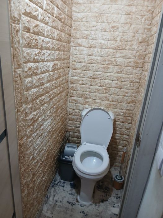 Срочно продам квартиру сергели 4 2/8/9 41500& метро Турон