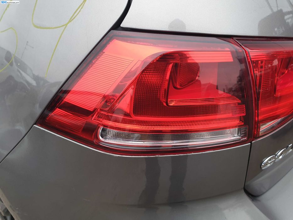 Tripla Lampa Stop Stanga Halogen Standard de pe Caroserie Volkswagen Golf 7 2013 - 2017 [K9891]