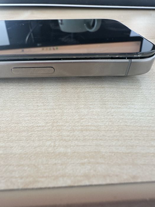 iPhone 15 Pro 128GB – за части / ремонт