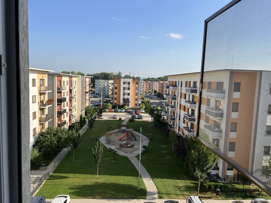 Apartament 2 camere, decomandat, Str. Nicolae Labis