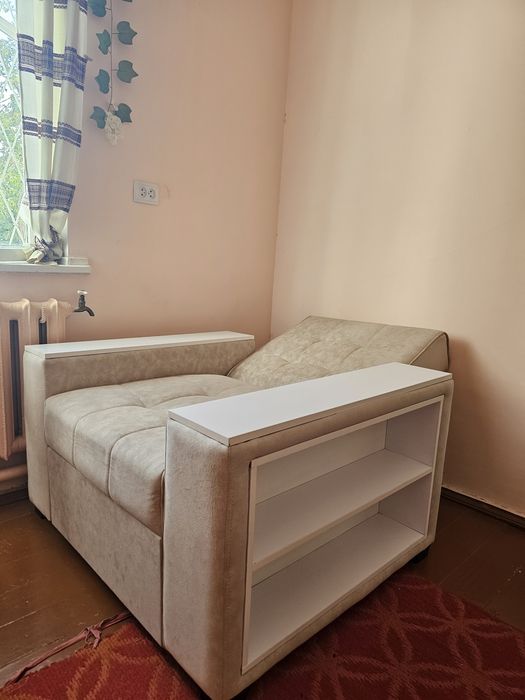 продается кресло-кровать