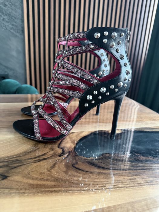 Cesare Paciotti сандали