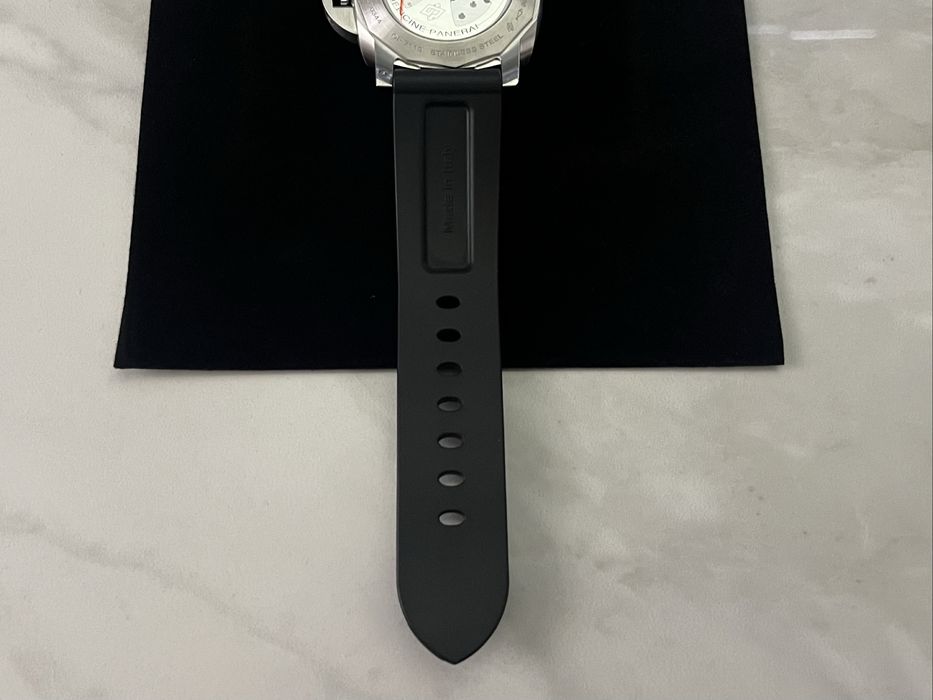 Panerai Luminor 1950 GMT