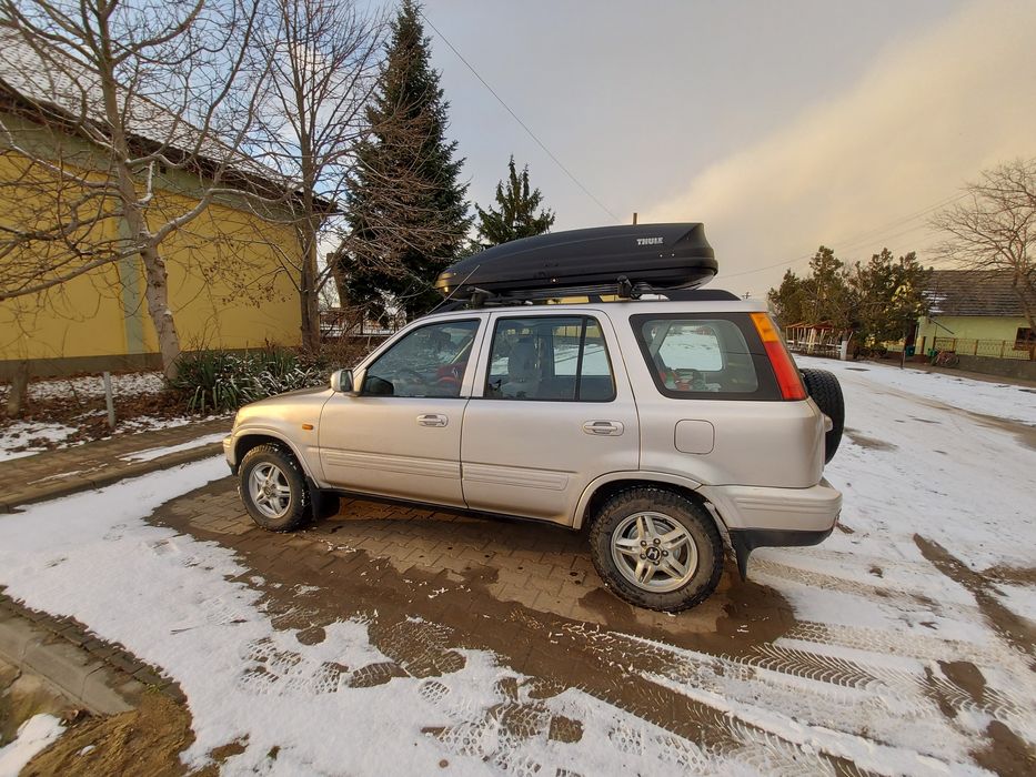 Vând sau schimb Honda CR-V