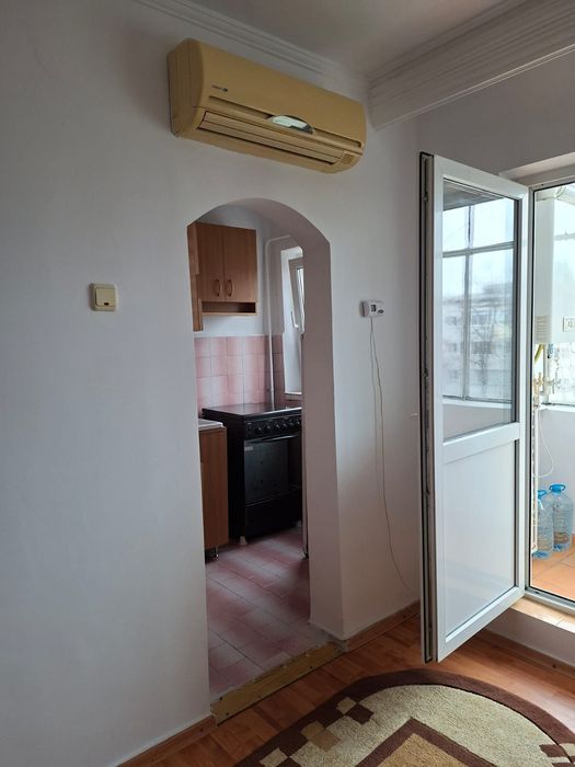 Garsoniera (mobilata, utilata), Zona Bariera , Stare foarte buna !!!