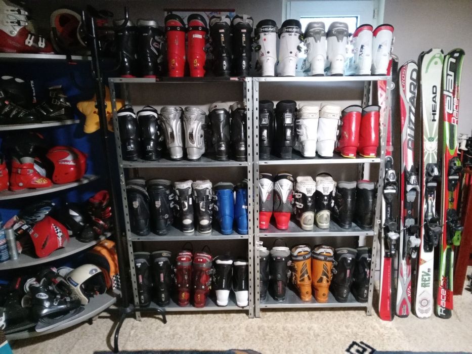 Schiuri și clăpari pentru copii și adulți