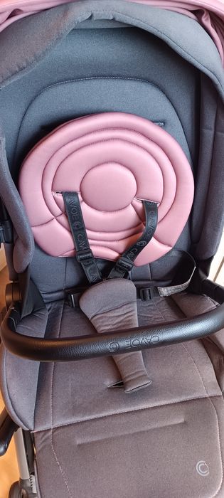 Cărucior Cavoe Ideo (0–22 kg) – compact, scaun rotativ 360°