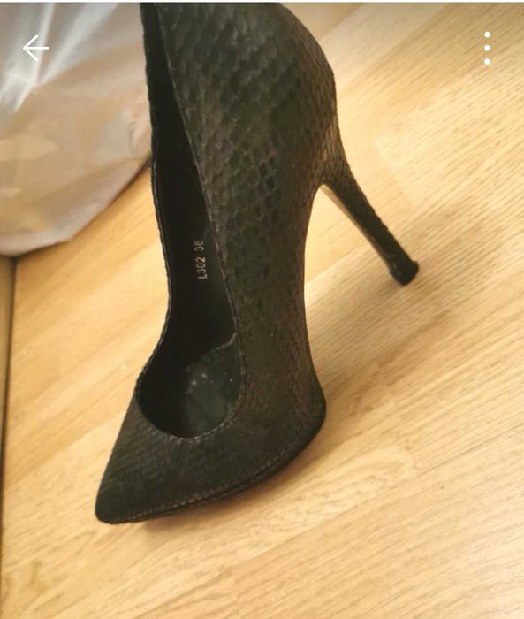 Pantofi stiletto piele șarpe